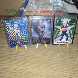 3 Rookie Drake Maye Cards All Insets