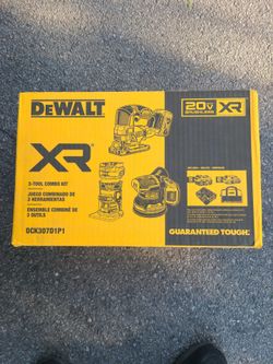 DEWALT XR 20V Brushless 3-Tool Combo Kit DCK307D1P1