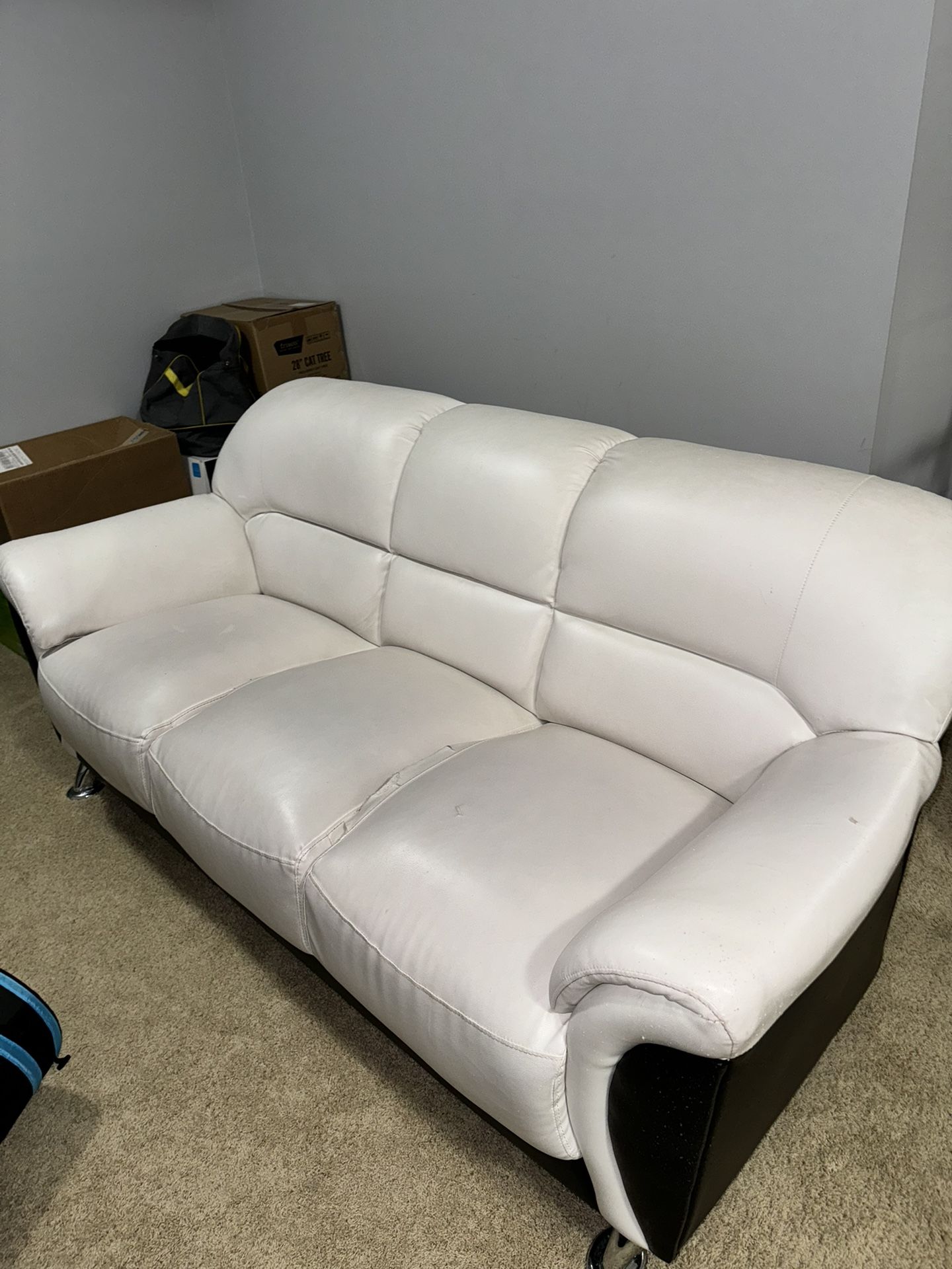 White Leather Sofa 