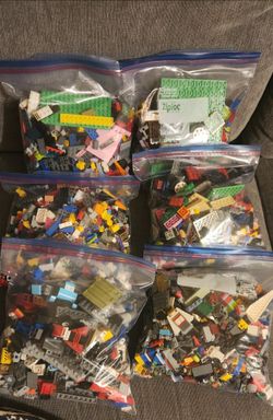 Gallon Bags Of Lego Pieces $10 each