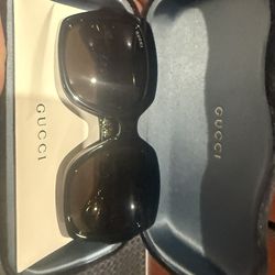 Women’s Gucci Sunglasses