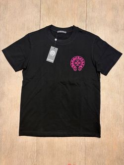 Chrome Hearts Black T-Shirt with Pink Logo brand new size medium