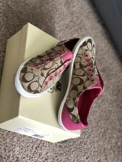 Women’s Coach Shoes 7.5