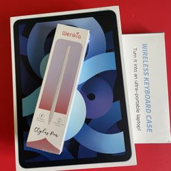 Apple iPad Air 4th Generation 64GB with Box, Pencil, keyboard case like new