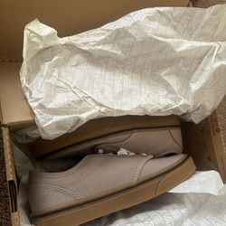 VANS ATWOOD Size 4.0