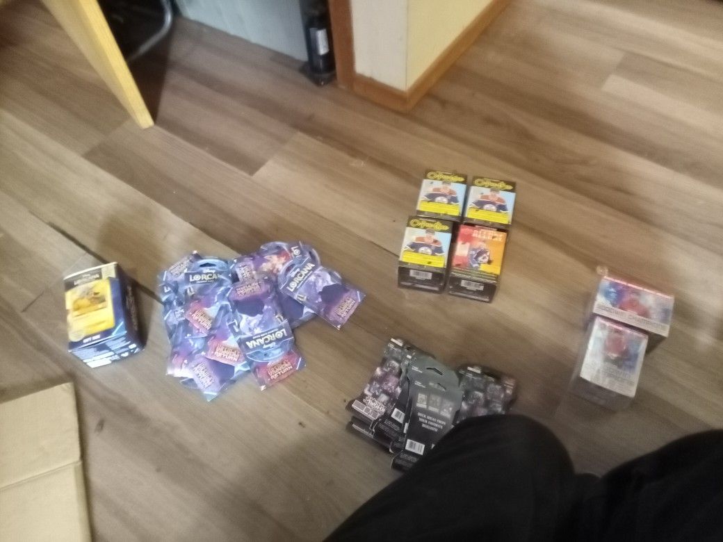 Assorted Trading Cards