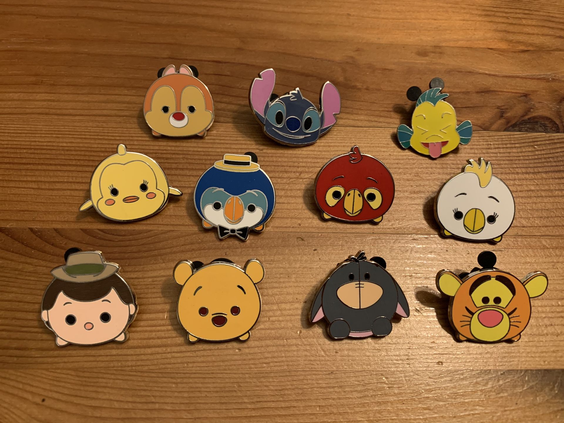 Disney Trading pins - Tsum Tsum set