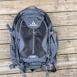 Ascend D3000 Knapsack Backpack Hiking Camping Travelling Laptop Daypack Vtg