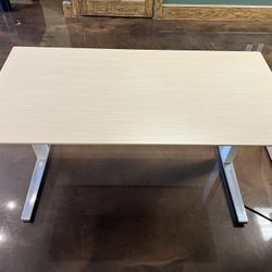 Herman Miller Renew Sit-to-stand Table