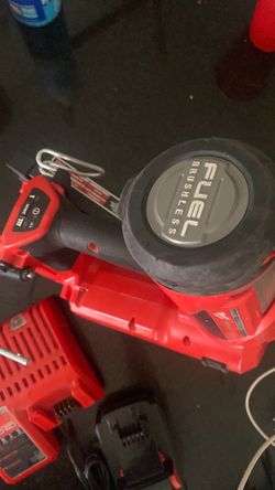 Milwaukee  Framing nailer 30 34