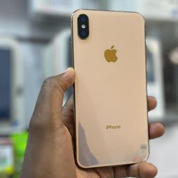 iPhone Xs Max Unlocked / Desbloqueado 😀 - Different Colors Available
