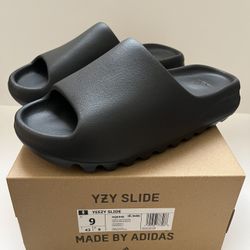 Adidas Yeezy Slide Onyx - Size 9 - New DS