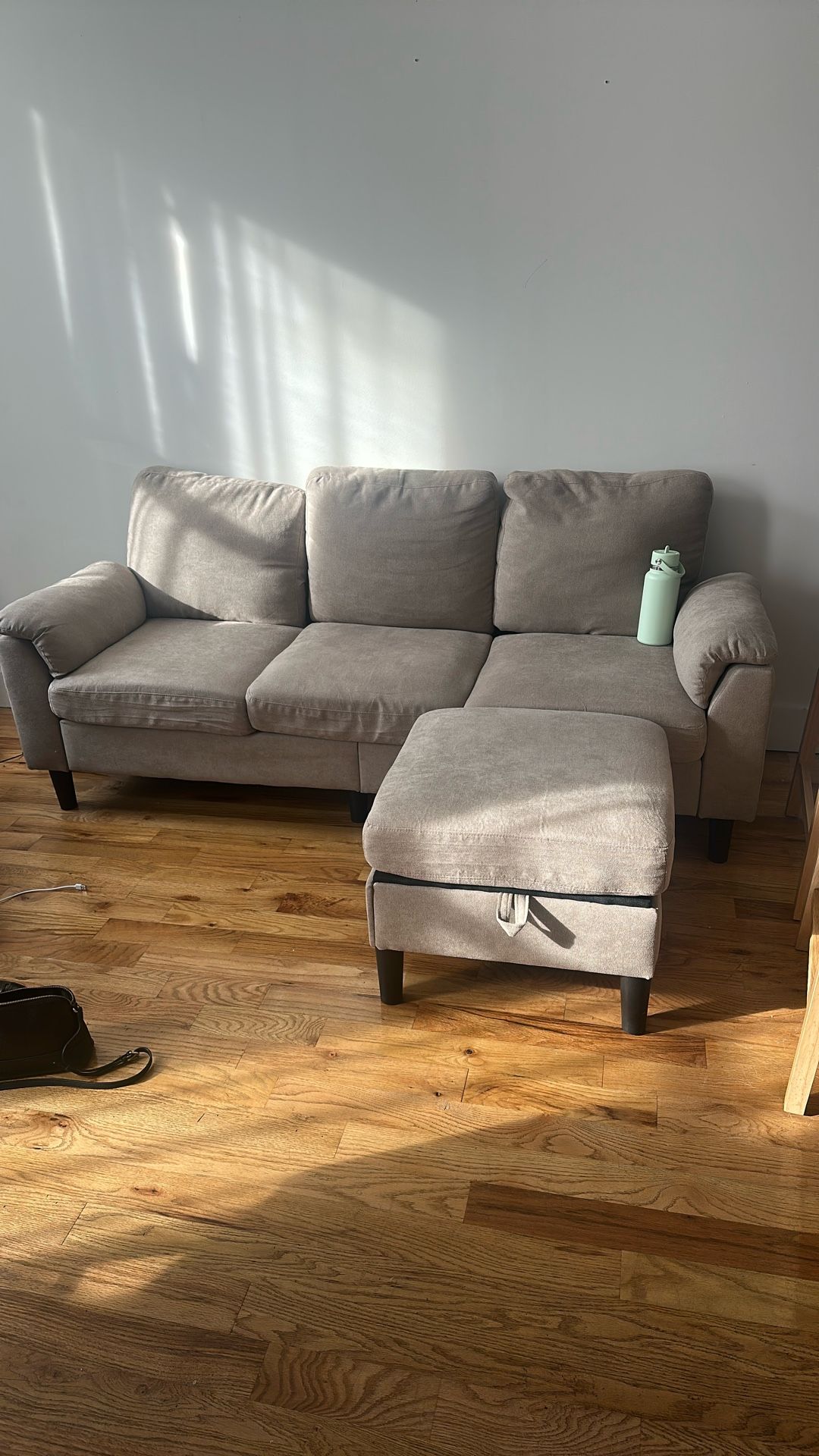 Sofa & Ottoman