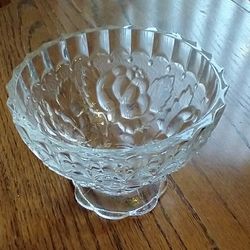 Glass Strawberry/Flower Pedestal Candy Dish/Bowl with Scalloped Edges, Bohemia Crystal from the Czech Republic, produced by Libochovice glassworks -