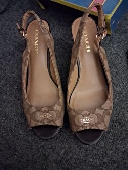 Demons size 9 coach dress shoes