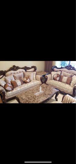 5 Pieces Elegant Living Room Set