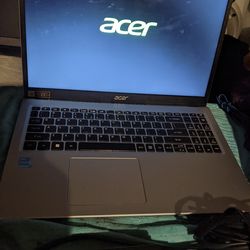 Acer core i3 n20c with charger can't go to Windows selling as is for parts