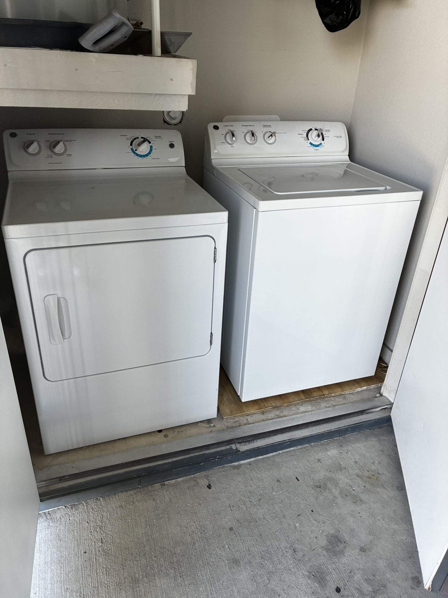 Washer And Dryer Set