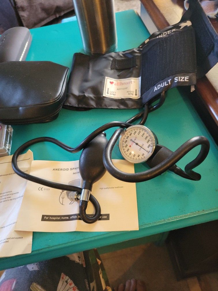 Allheart Standard Blood Pressure Aneroid With Adult Cuff And Case