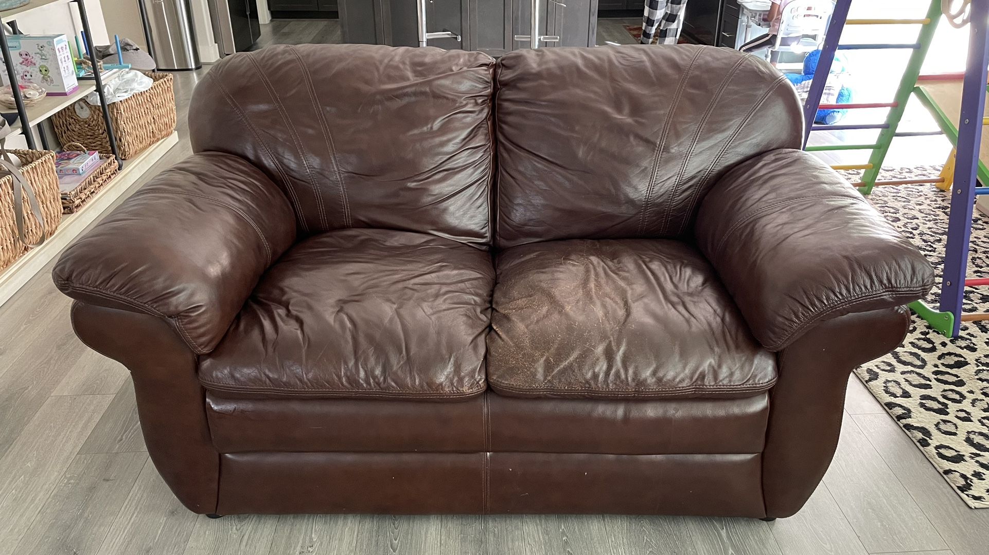Used Lazy Boy Leather Sofa And Loveseat