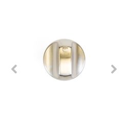 New Knobs For GE Stove. Gold In Color 6 + Available  At $10 Each. If You Buy More Than 1 We Can Make A Deal. GE  Stove Number # Is On Pic.  $10each