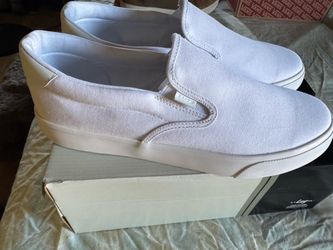Men’s slip on Lugz Sneakers