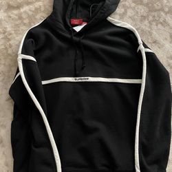 Supreme Hoodie