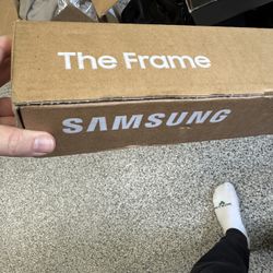 Samsung The Frame Tv White Frame Brand New 