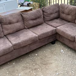 Brown Sectional 
