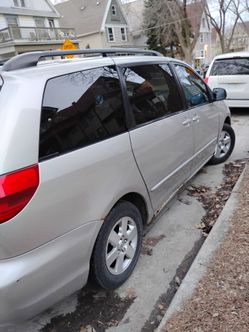 2005 Toyota Sienna