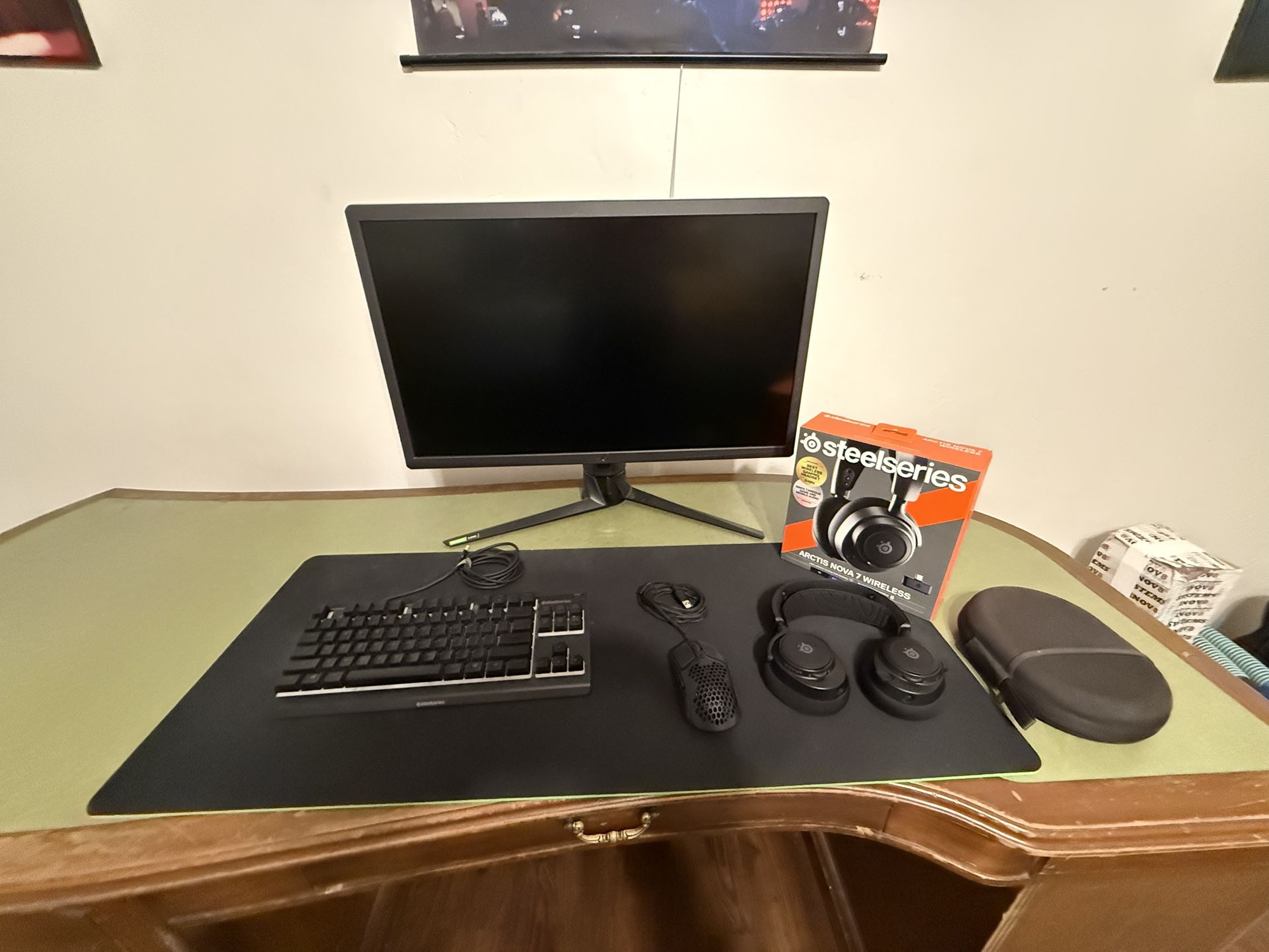 Complete Gaming Computer Accessory Bundle (Asus, Hyper X, Steel Series)