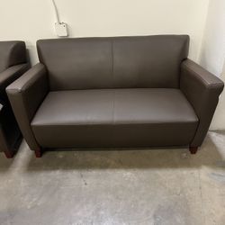 Office Star Breeze Loveseat