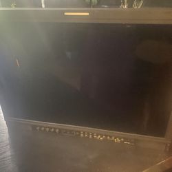 a JVC DT-V24G1 professional LCD monitor,