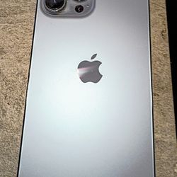 iPhone 13 Pro Max Unlocked *flawless*