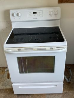 Oven / range electric