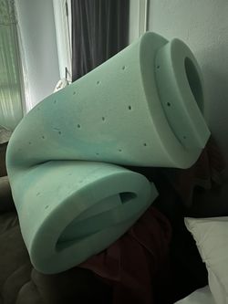 New King Size Memory Foam Topper