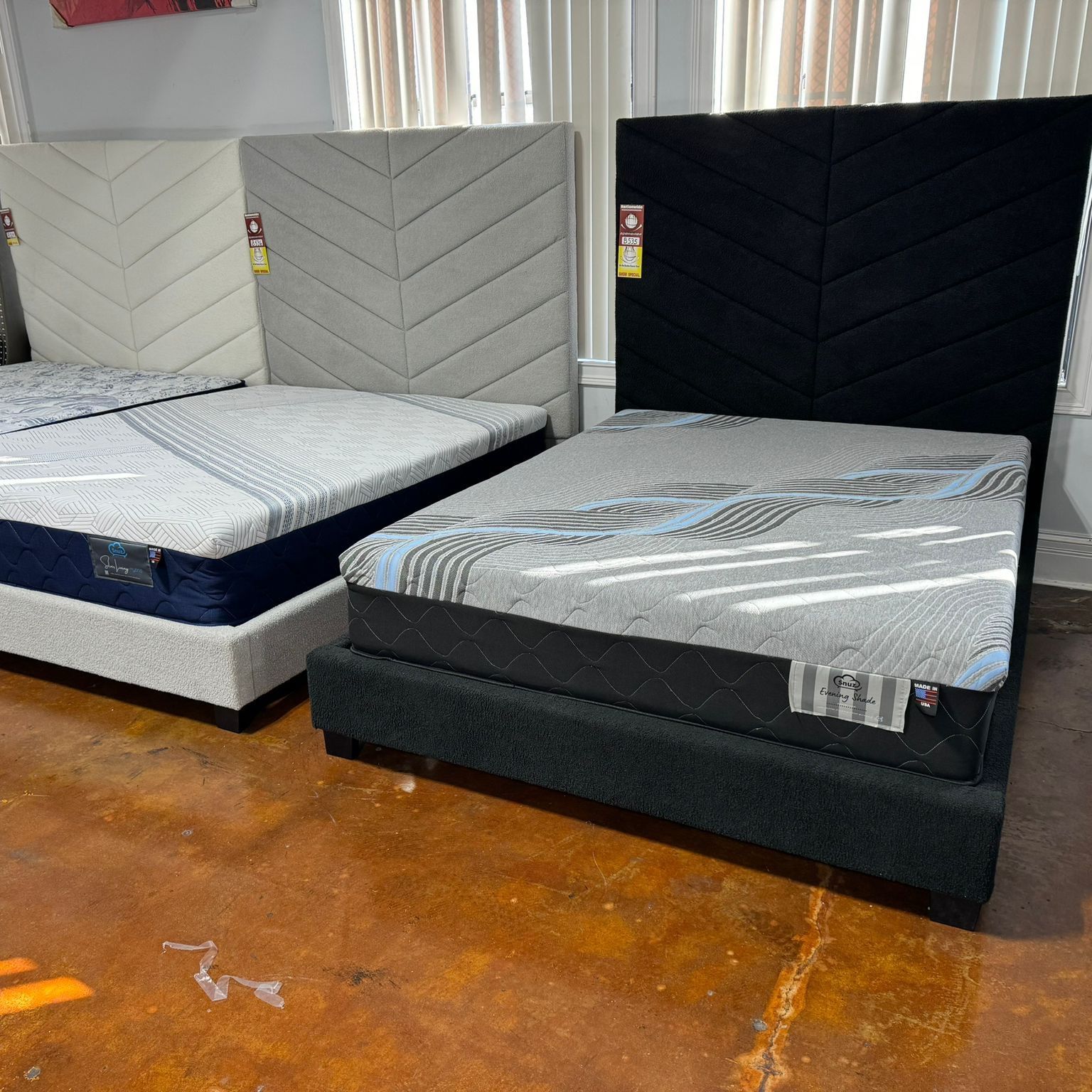 Queen Size Bed Frame Headboard With Mattress $450 Only 🔥🔥🔥🚚🚚🚚