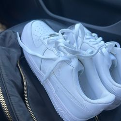 BRAND NEW AIR FORCE ONES 