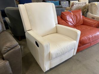 Cream Manual Reclining Track Arm Lounge Chair