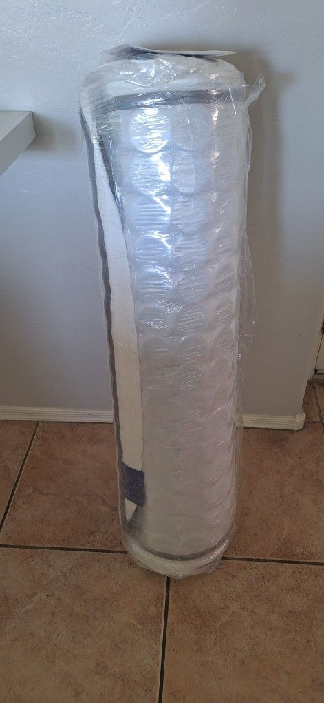 Twin Size Memory Foam Hybrid Mattress