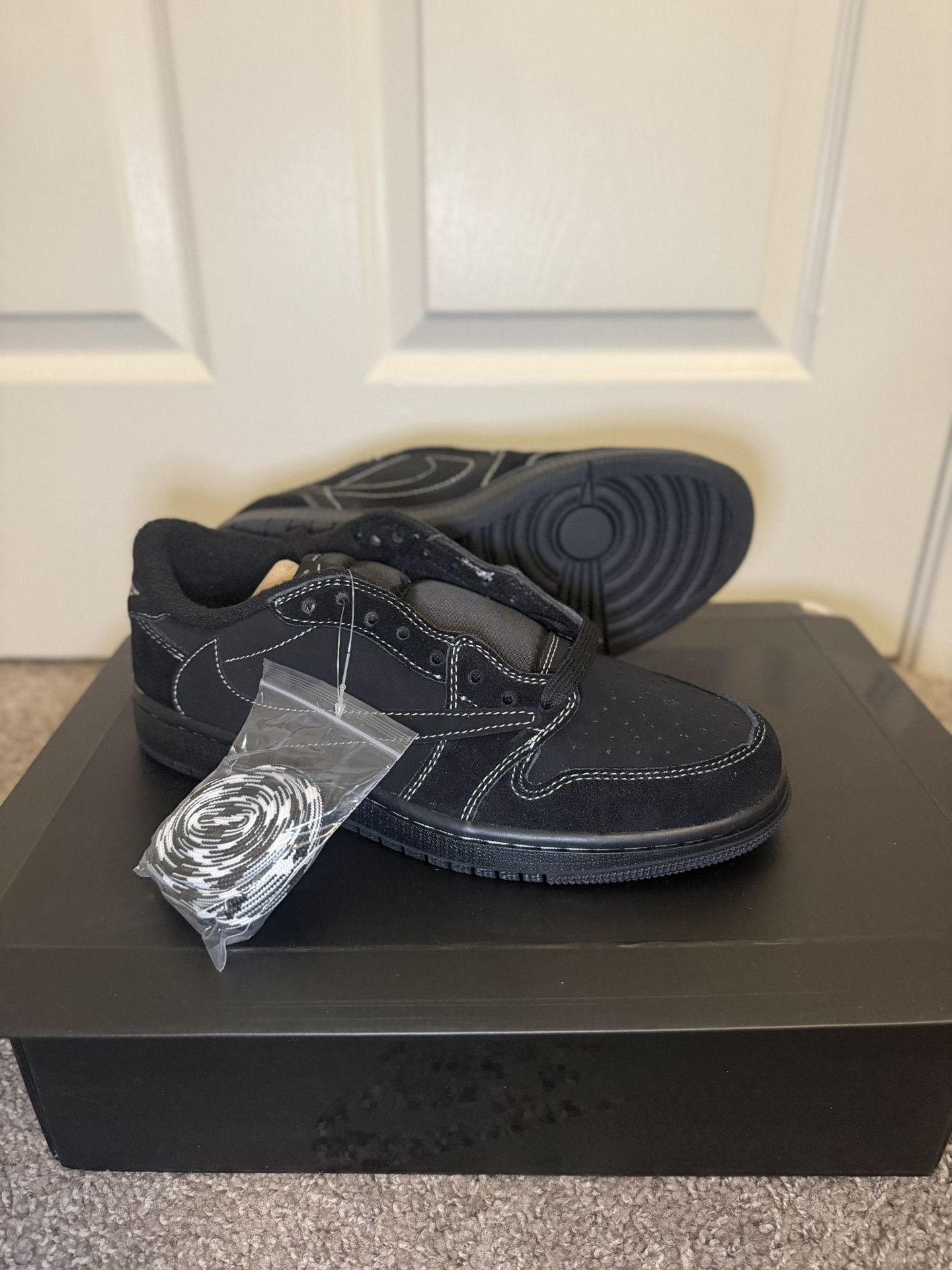 Travis Scott Nike Air Jordan R3P ๐