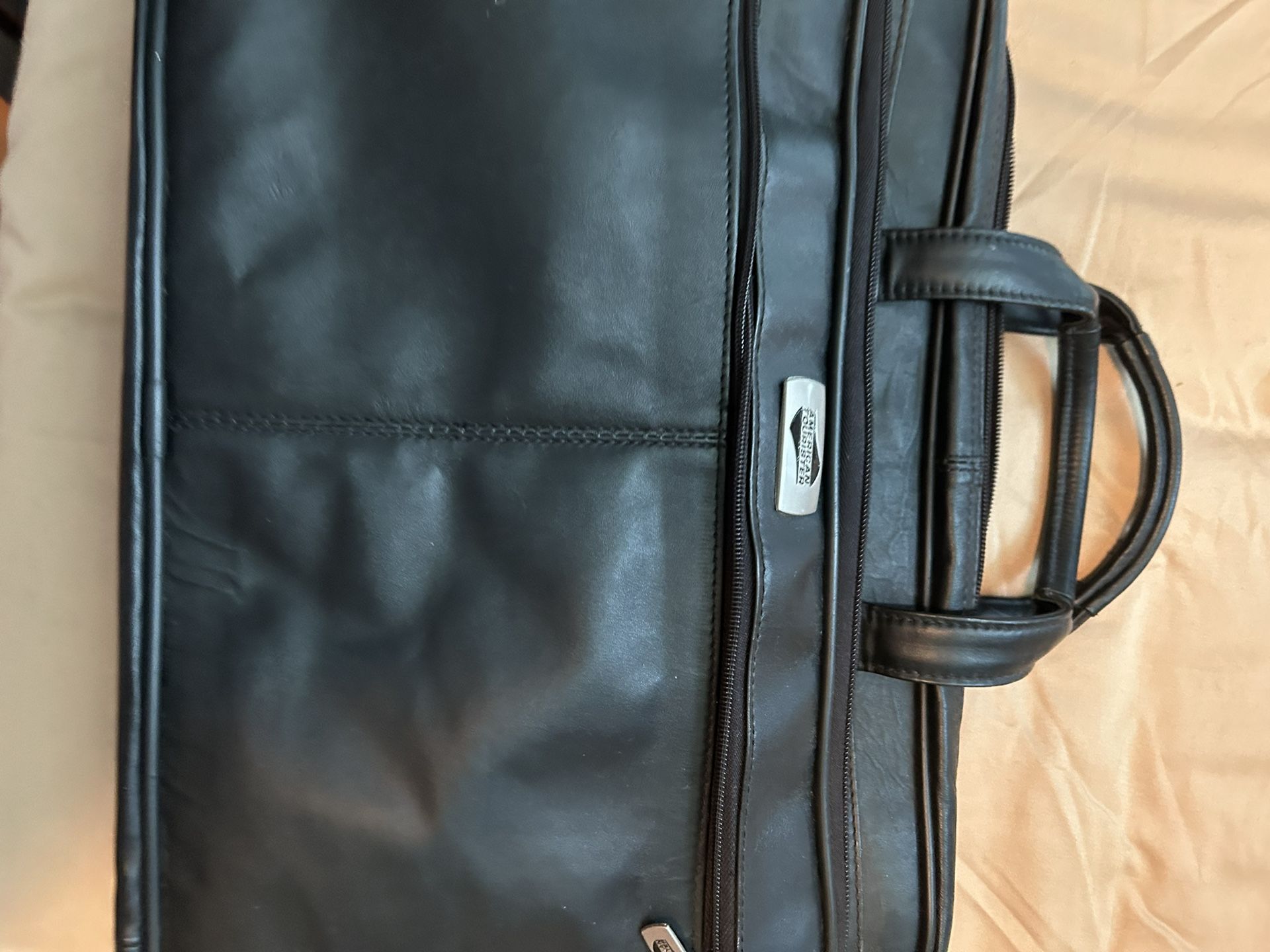 Over The Shoulder Or Hand Carried GENUINE THICK LEATHER BRIEFCASE LAPTOP HOLDER 