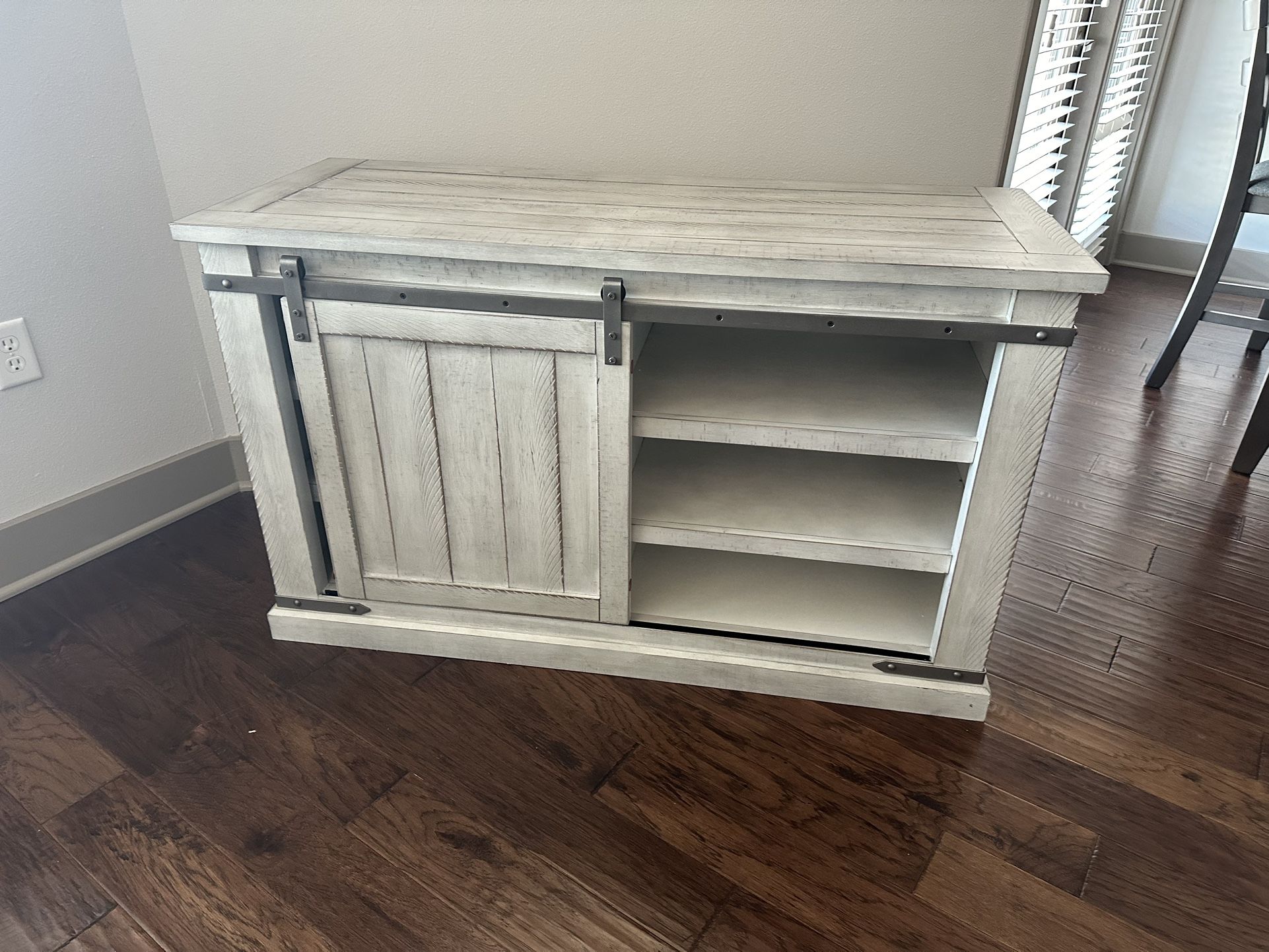 Kitchen Table And Tv Stand