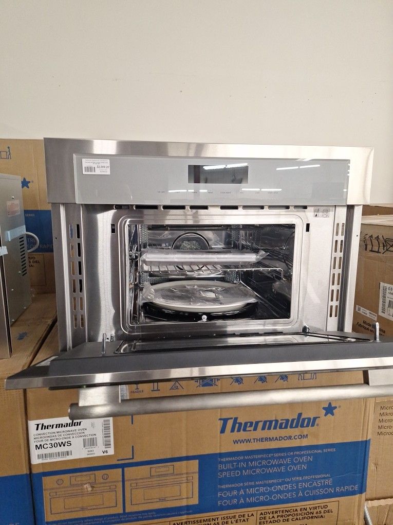 Thermador 30 Inch Speed Oven With Convection