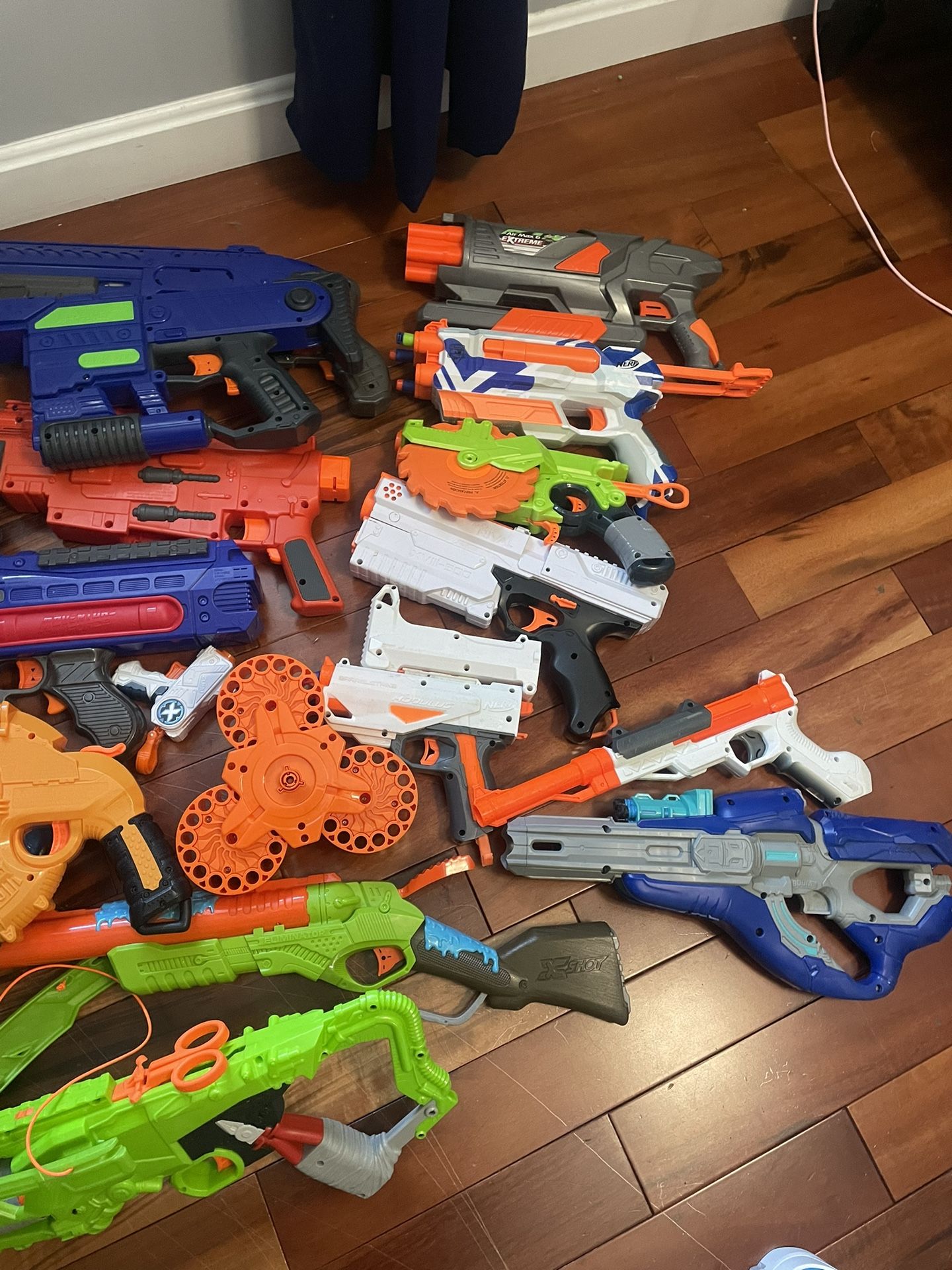 Nerf gun bundle