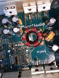 Old school Planet audio amp. ZR300.4 600 watt
