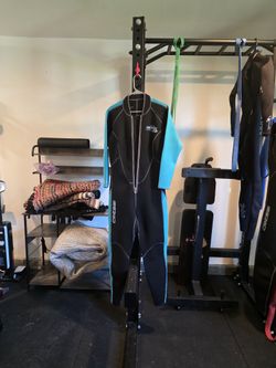 Cressi Women’s Full Wetsuit – Size XXL / 6