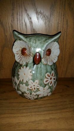 OWL ceramic decirtive statue