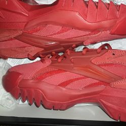 Reebok Women Size 7 