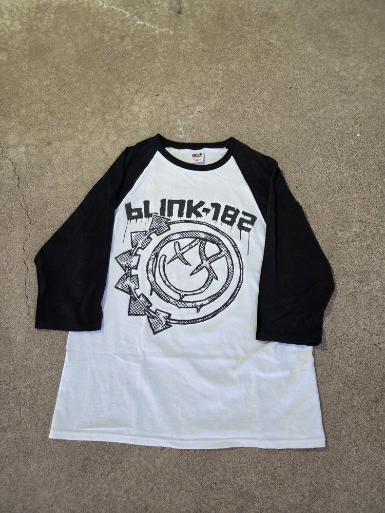 Blink 182 Band Tee